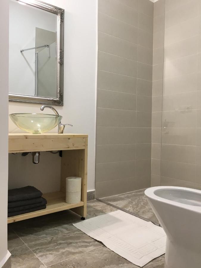 M51-Modern Apartment In The Heart Of Cluj Bagian luar foto